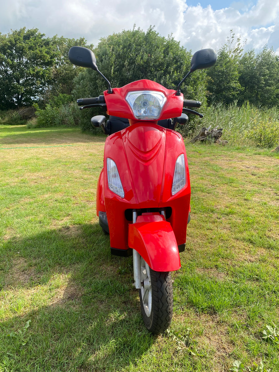 Brugt Fønix Quick el- scooter. FØNIX Vest/Syd. Gurli Tlf. 9732 1018